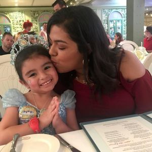 Meet your Posher, Nereida